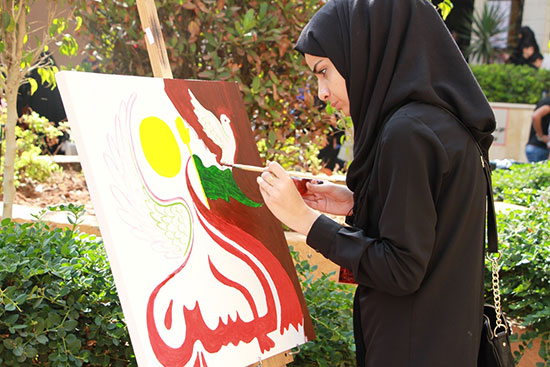 عاشوراء من شغاف القلب الى ظلال اللون مرسم ابداع في برج البراجنة عاشوراء من شغاف القلب الى ظلال اللون مرسم ابداع في برج البراجنة