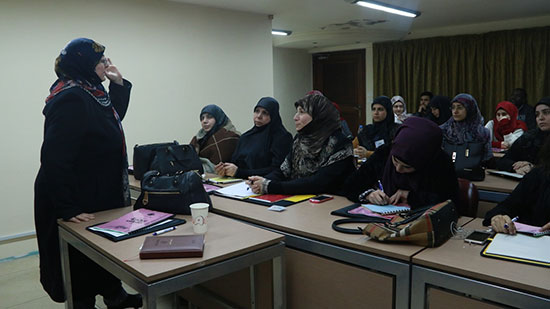 مركز المطالعة واكاديمية ابداع يفتتحان دورة الشعر في حارة حريك مركز المطالعة واكاديمية ابداع يفتتحان دورة الشعر في حارة حريك
