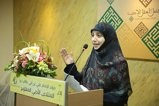 مولد علي يجمع شعراء وموهوبين لبنانين وعرب وافارقة في حارة حريك مولد علي يجمع شعراء وموهوبين لبنانين وعرب وافارقة في حارة حريك