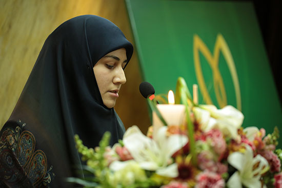 مولد علي يجمع شعراء وموهوبين لبنانين وعرب وافارقة في حارة حريك مولد علي يجمع شعراء وموهوبين لبنانين وعرب وافارقة في حارة حريك