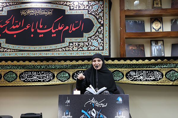 الشاعرات الفاطيمات في ملتقى وفاء وإباء الشعري بمحترف ابداع الشاعرات الفاطيمات في ملتقى وفاء وإباء الشعري بمحترف ابداع
