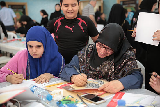 المرسم العاشورائي السابع ألوان عاشقة رسمت حب الحسين في برج البراجنة المرسم العاشورائي السابع ألوان عاشقة رسمت حب الحسين في برج البراجنة