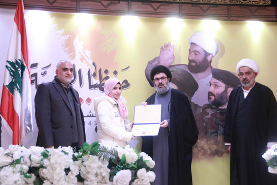 صفي الدين كرّم الفائزين والمشاركين بجائزة شيخ الشهداء في جبشيت صفي الدين كرّم الفائزين والمشاركين بجائزة شيخ الشهداء في جبشيت