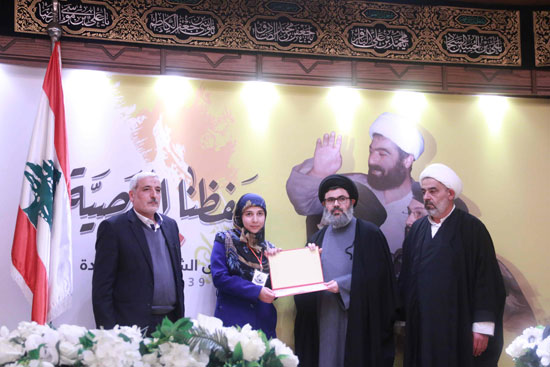 صفي الدين كرّم الفائزين والمشاركين بجائزة شيخ الشهداء في جبشيت صفي الدين كرّم الفائزين والمشاركين بجائزة شيخ الشهداء في جبشيت
