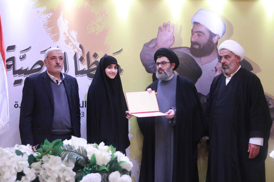 صفي الدين كرّم الفائزين والمشاركين بجائزة شيخ الشهداء في جبشيت صفي الدين كرّم الفائزين والمشاركين بجائزة شيخ الشهداء في جبشيت