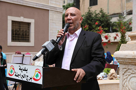 مرسم وطن المقاومة الخامس الفن كما الحب لا يعرف عمراً