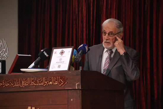 ابداع كرمت شعراء أمير البيان في حارة حريك